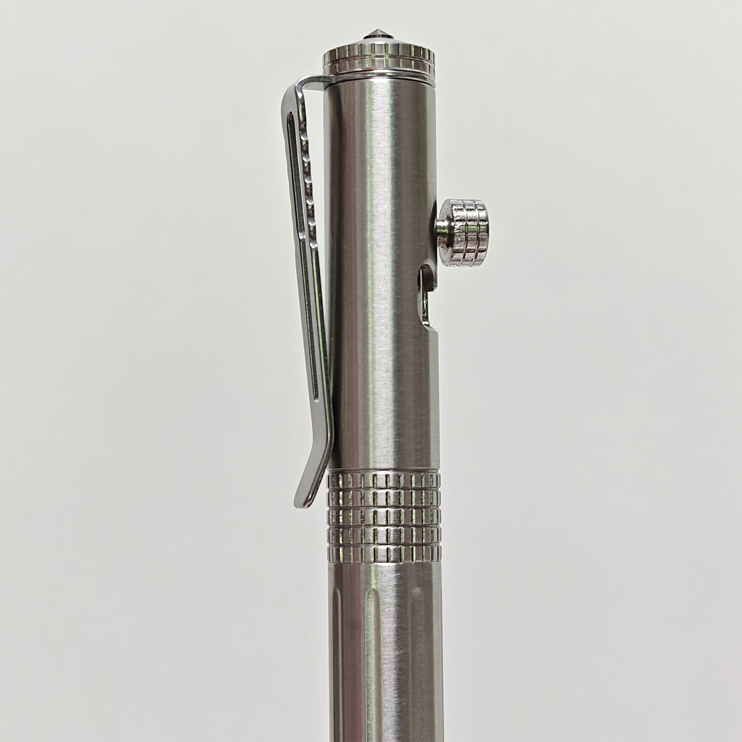 Stainless Steel Bolt-action Pen EDC Outdoor Retractable Ball-point Pens with Pocket Clip