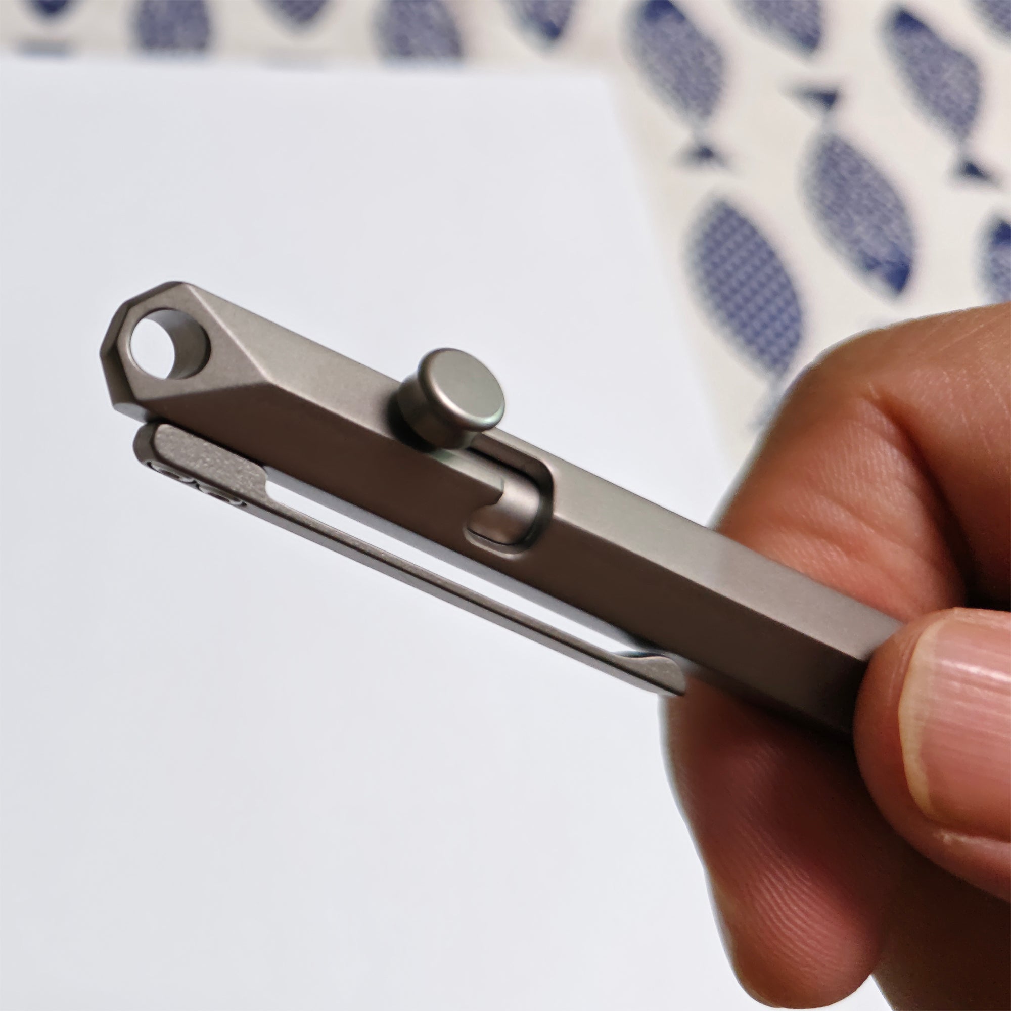 Hex-Body Titanium Bolt Action Pen EDC Pen Anti-Roll Design & Lanyard Hole - Smooth Writing