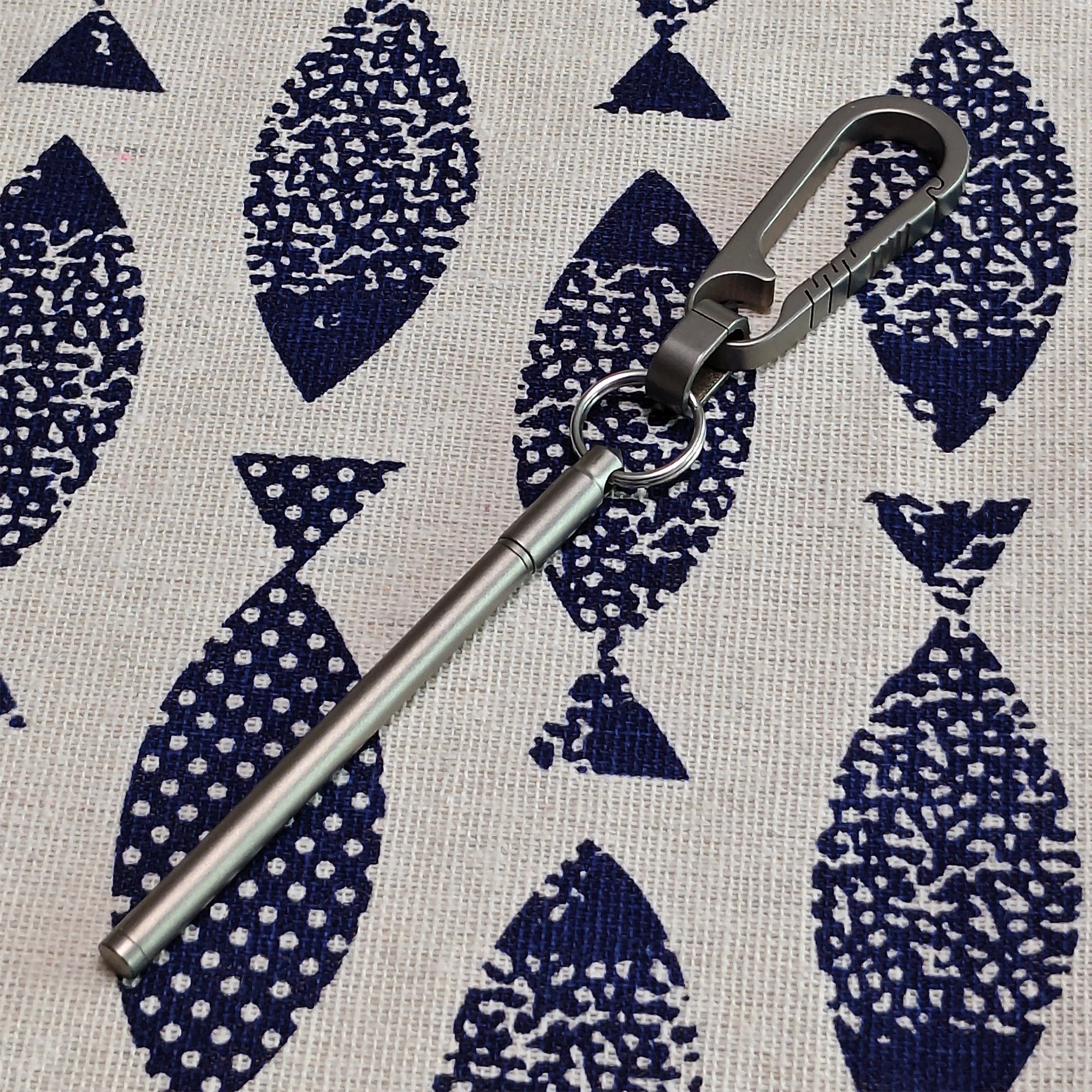 Titanium Bolt-action Pen Lightweight EDC Mini Pocket Stick for Everyday Carry, Outdoor Gear Cool Gadget Gift for Men