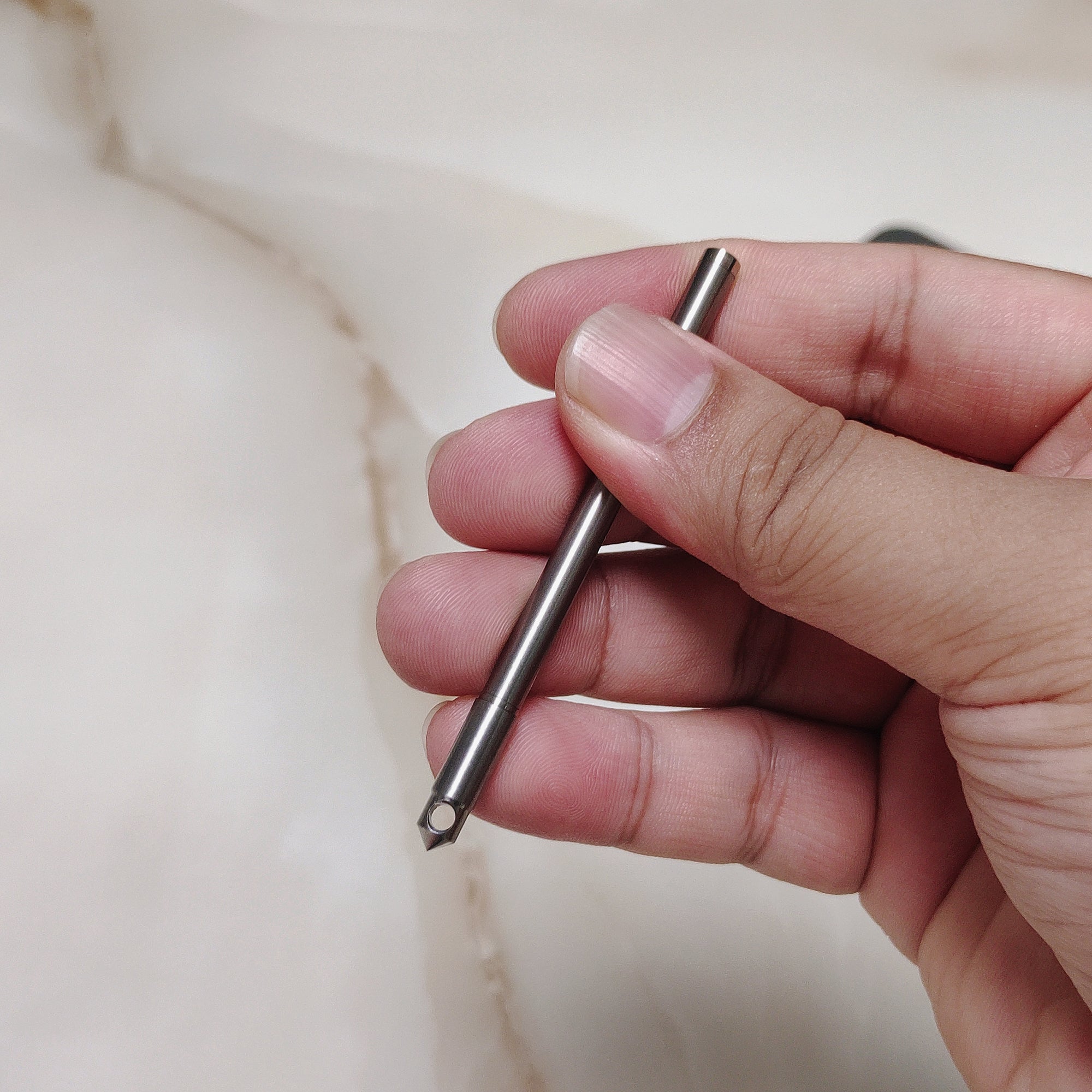 Titanium Bolt-action Pen Lightweight EDC Mini Pocket Stick for Everyday Carry, Outdoor Gear Cool Gadget Gift for Men